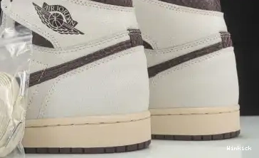 MA JORDAN DO7097-100 X MANIERE AIR A 1 0428